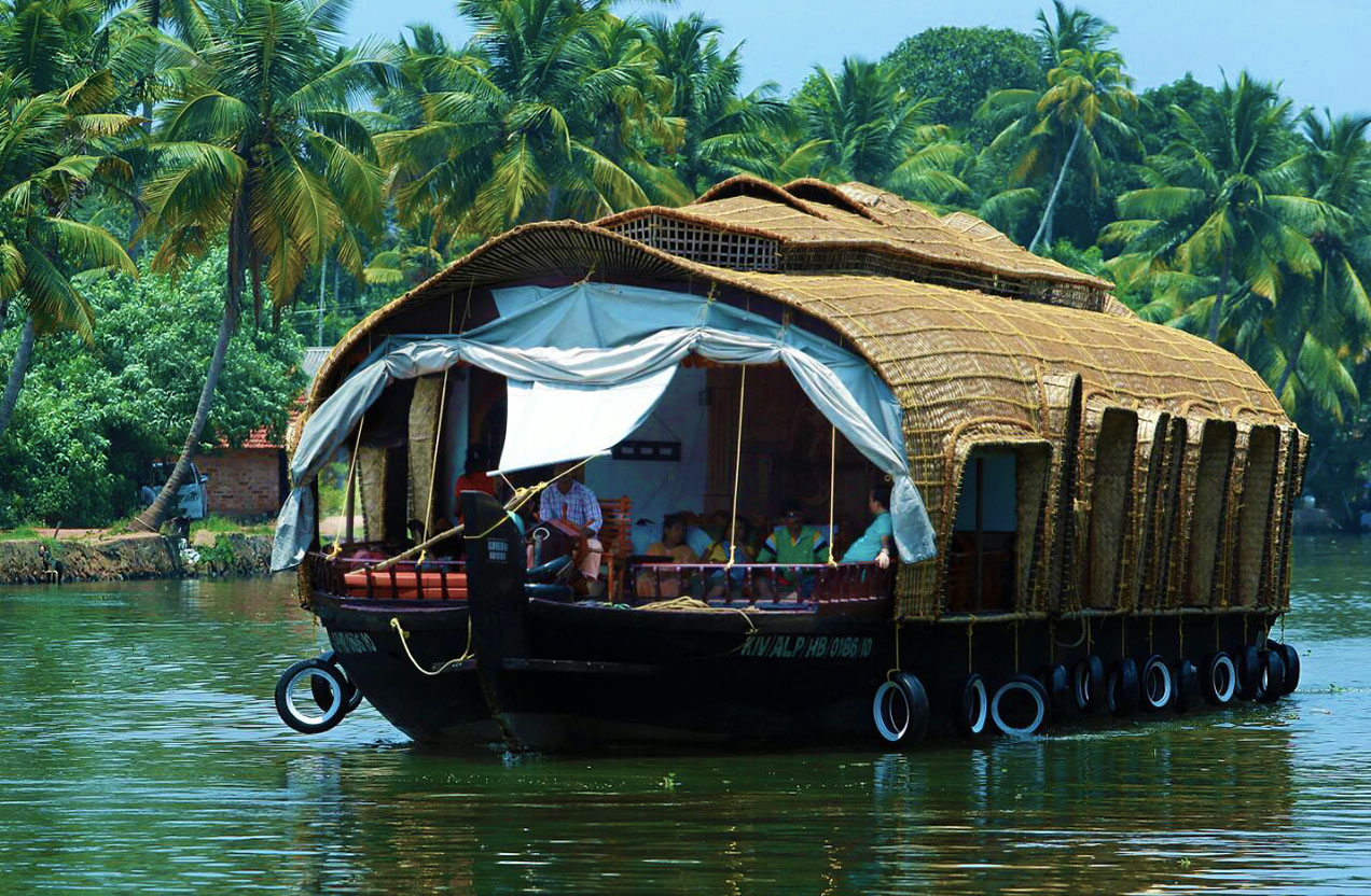 HOUSE BOAT